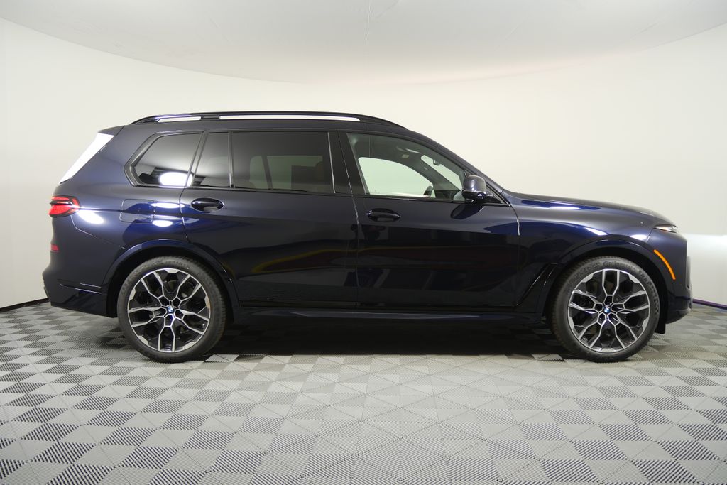 Thumbnail: 2026 BMW X7 - 2