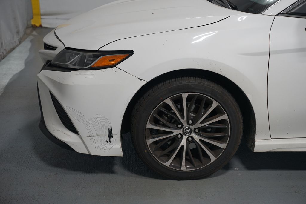 Thumbnail: 2020 Toyota Camry - 5