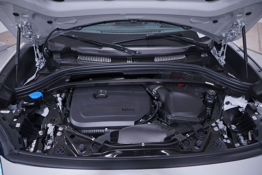 2025 MINI Cooper Countryman Signature 14