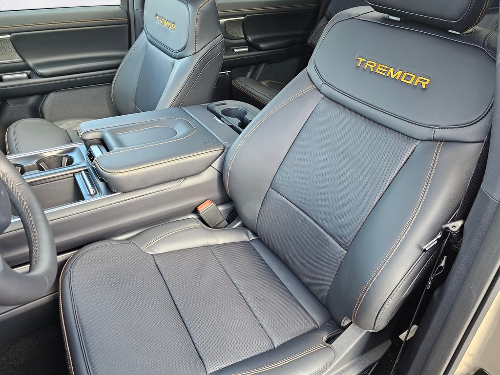 New 2026 White Ford Outer Banks image 21