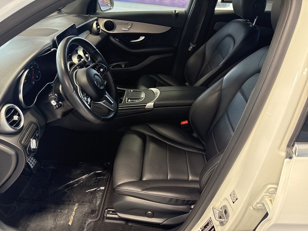 Used 2022 Blue Mercedes-Benz GLC 300 image 14