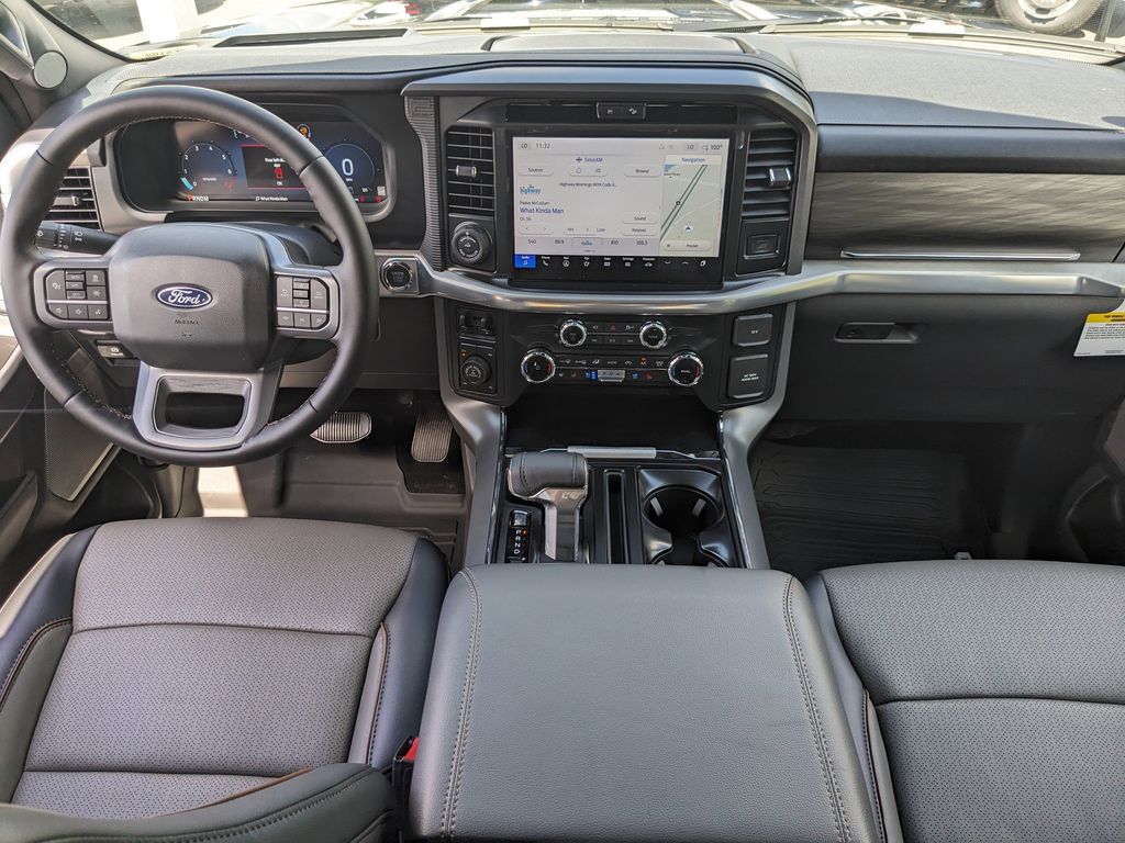 2025 Ford F-150 LARIAT