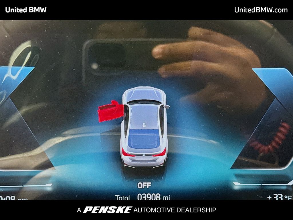 Thumbnail: 2025 BMW i4 - 7