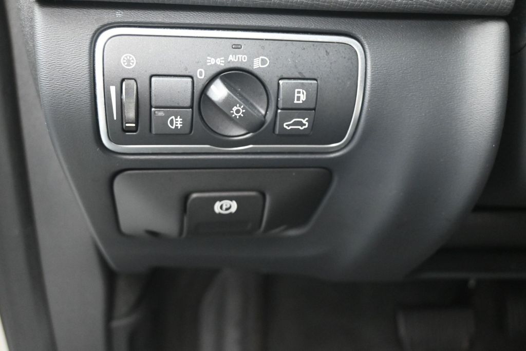 Used 2017 Volvo XC60 SUV