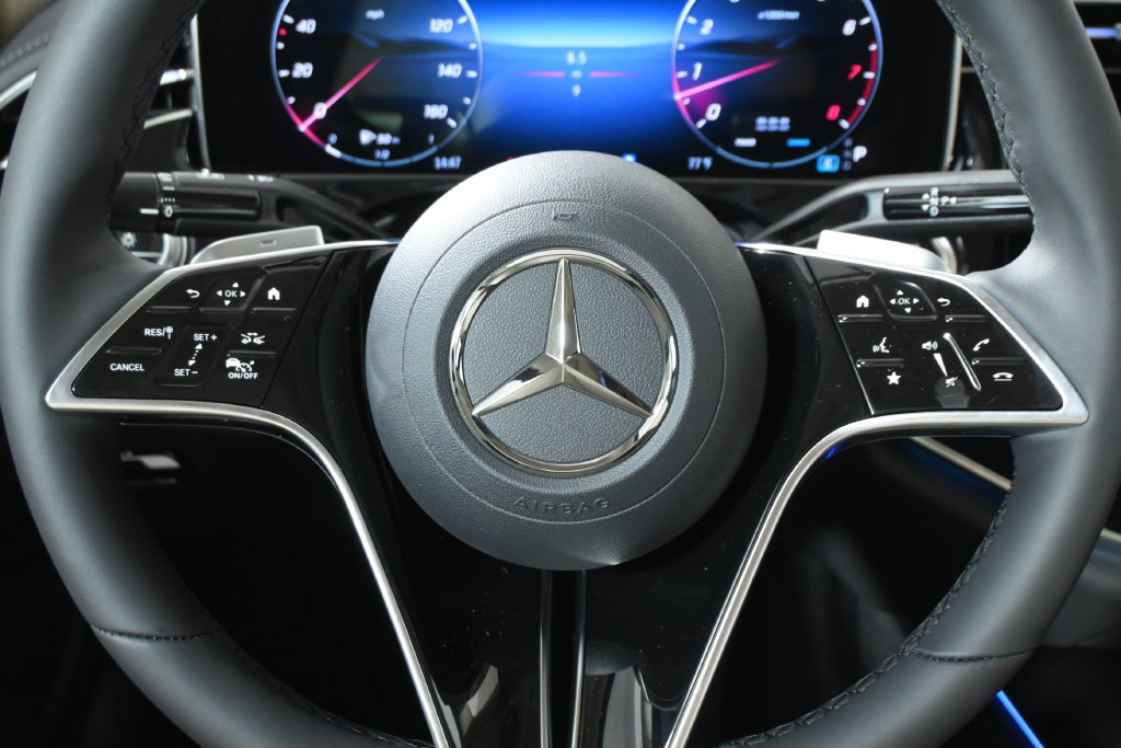 Thumbnail: 2027 Mercedes-Benz E-Class - 18