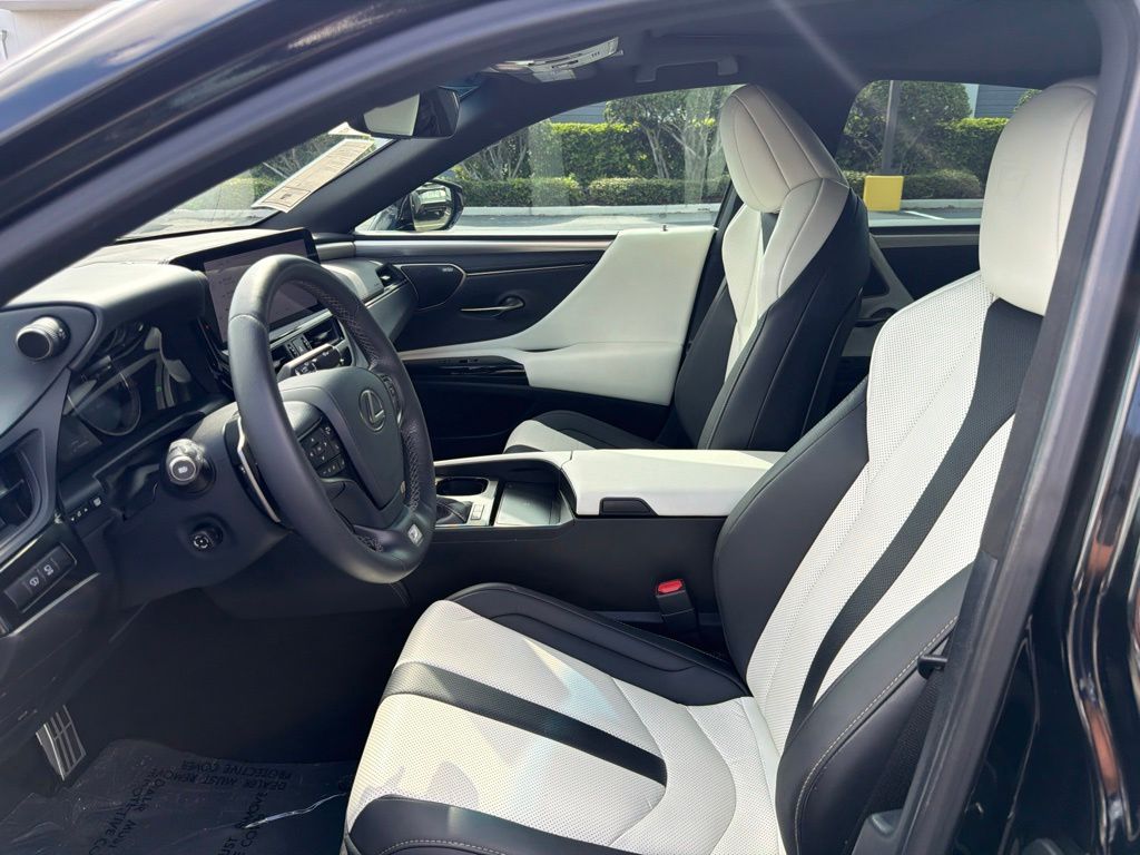 Thumbnail: 2024 Lexus ES - 11