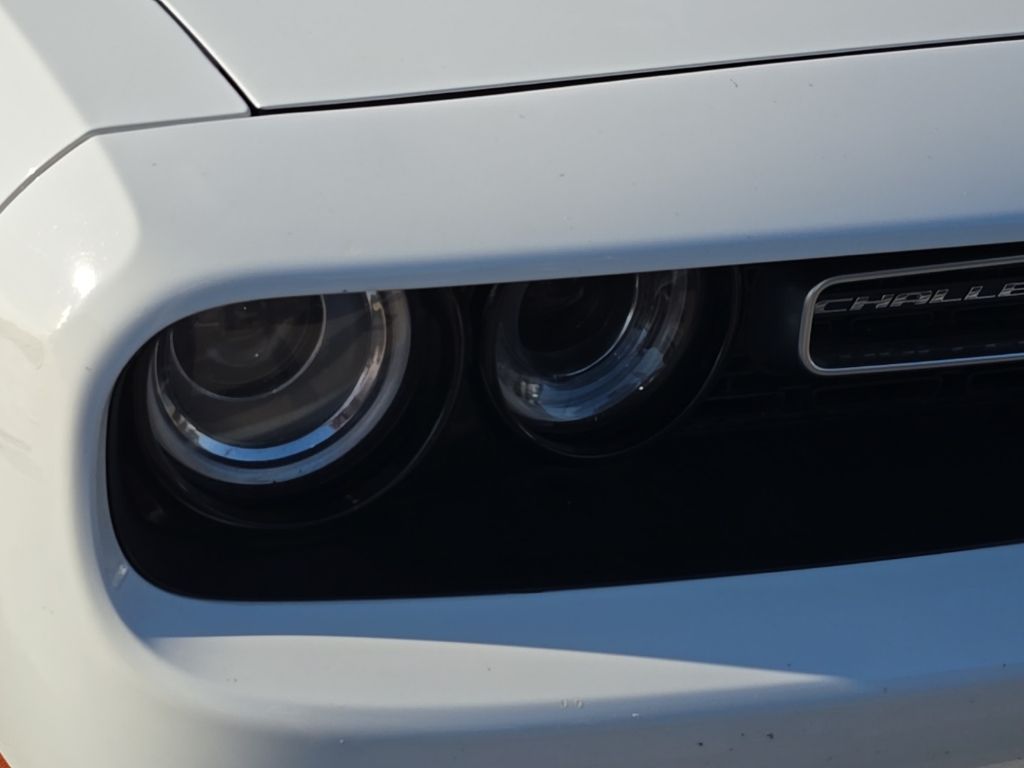 2021 Dodge Challenger R/T photo 10