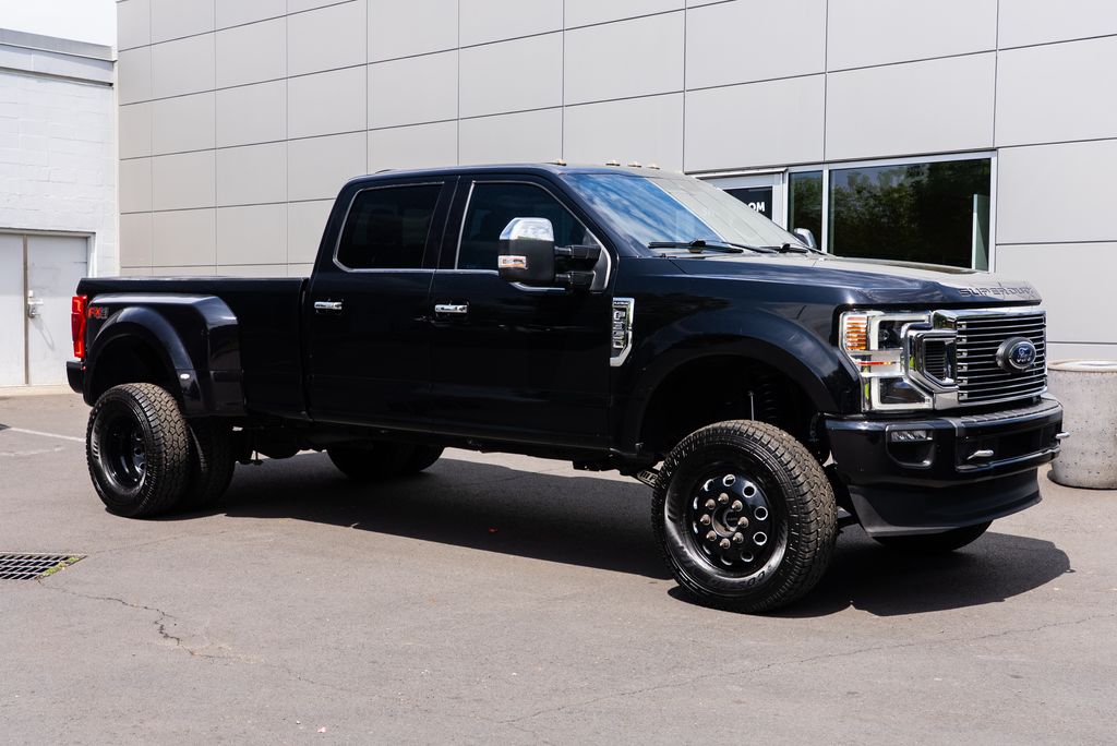 Black Metallic 2020 Ford F-350 Super Duty Pickup Truck Four-Wheel Drive Automatic