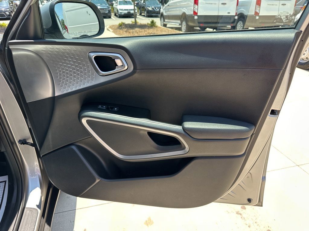 2023 Steel Gray Kia Soul LX FWD Hatchback