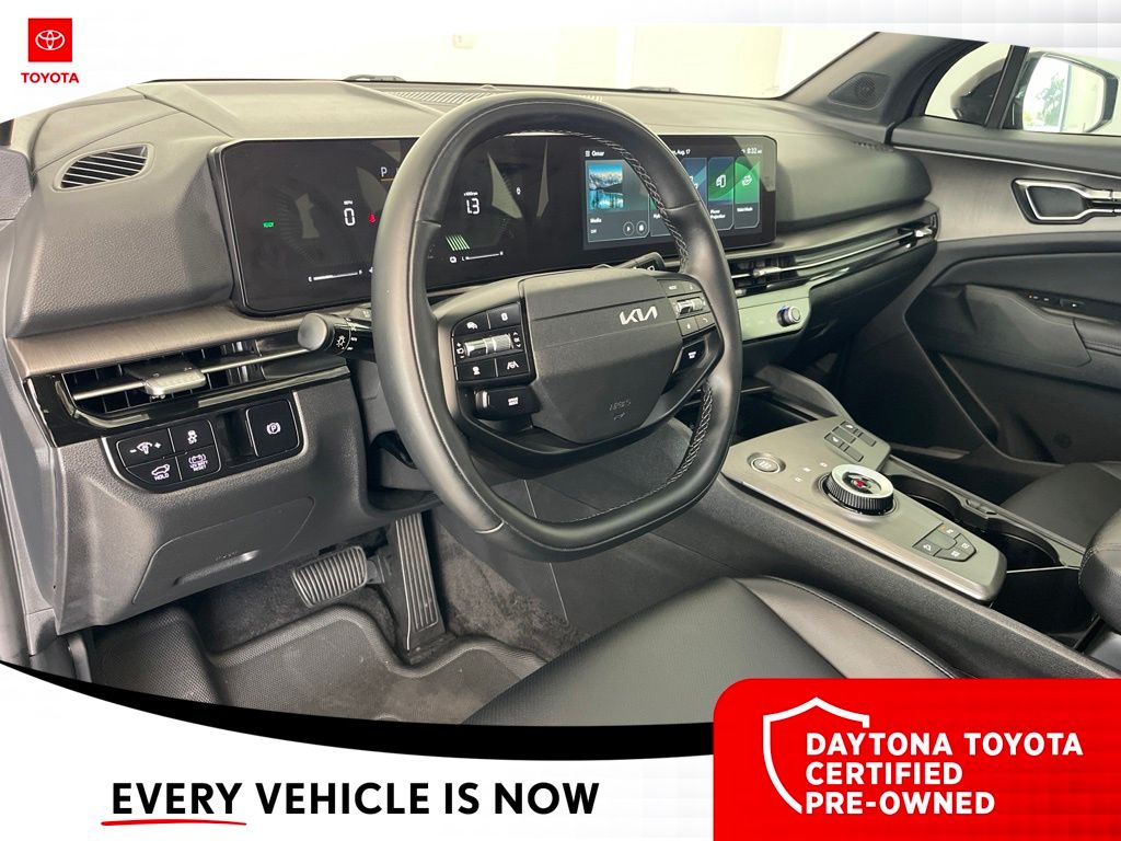 Used 2026 Kia Sportage Hybrid SUV