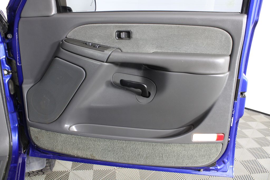 Used 2003 Chevrolet Silverado 2500HD for sale in 