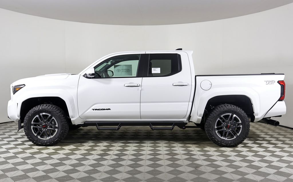 2025 Toyota Tacoma TRD Sport Double Cab photo 3