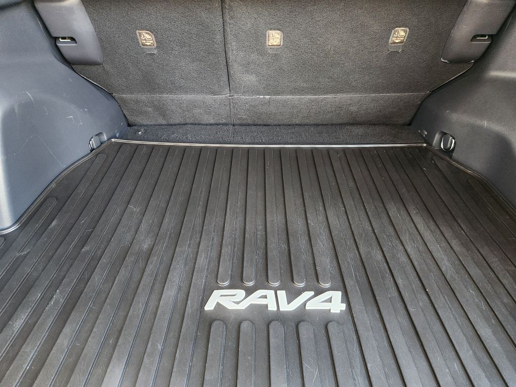2020 Toyota RAV4 Hybrid XLE White at Community Toyota