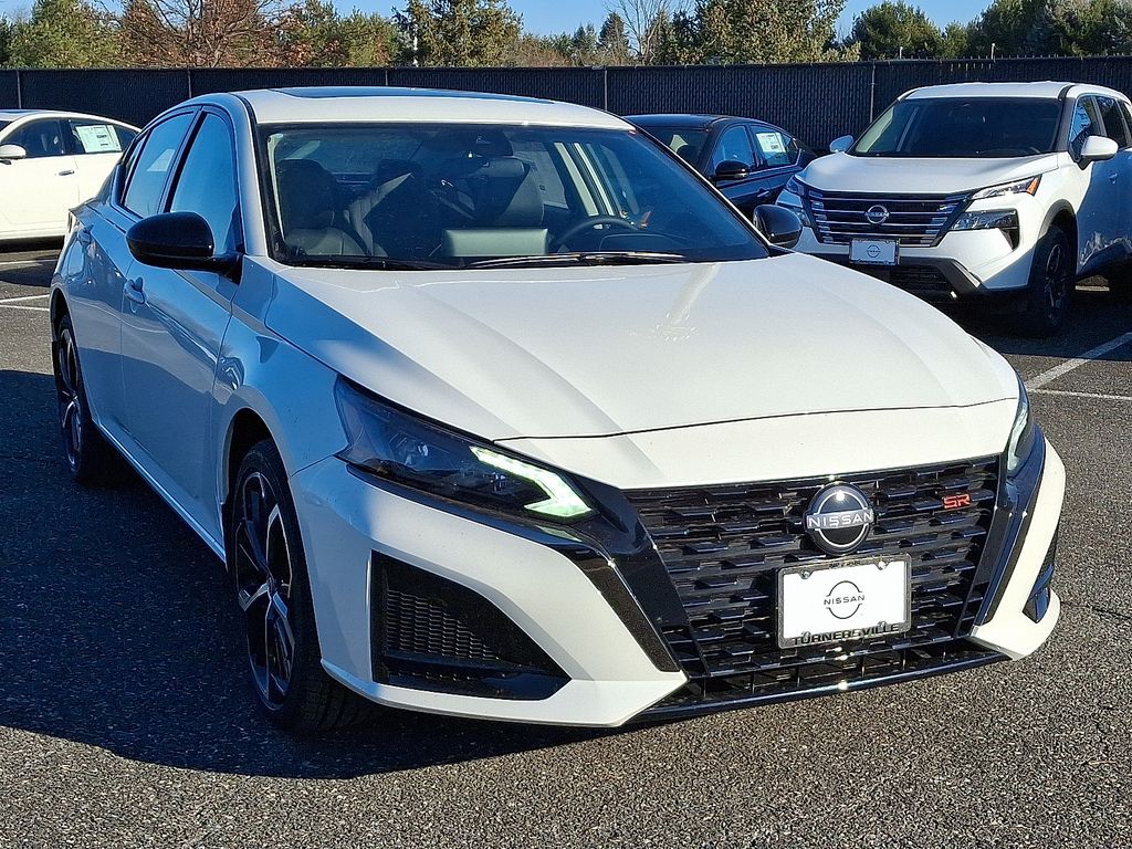 Thumbnail: 2025 Nissan Altima - 2