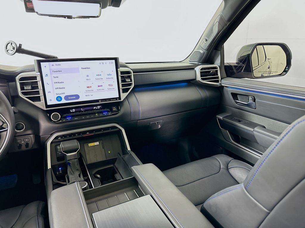 2024 Toyota Tundra Platinum 24