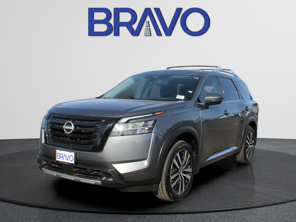 2023 Nissan Pathfinder Platinum FWD