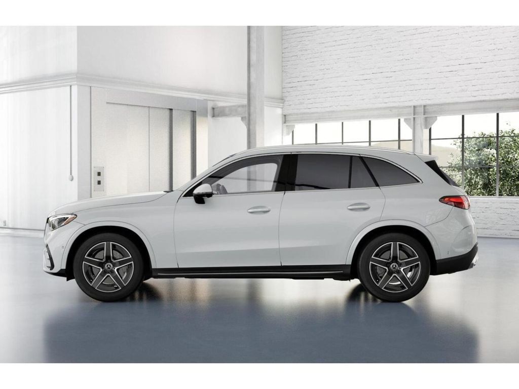 2025 Mercedes-Benz GLC GLC 300 34