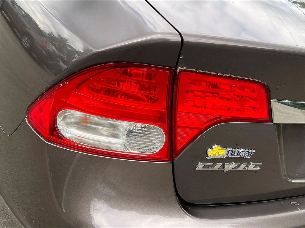 2010 Honda Civic — photo 28