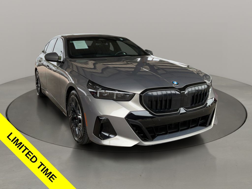 Oxide Gray Metallic 2024 BMW 5 Series Sedan Rear-Wheel Drive 8-Speed Automatic