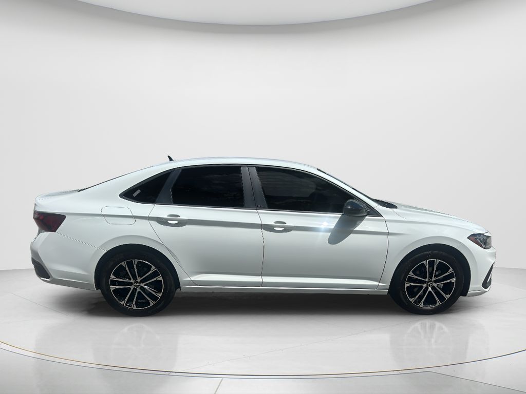 New 2026 White Volkswagen 1.5T Sport image 6