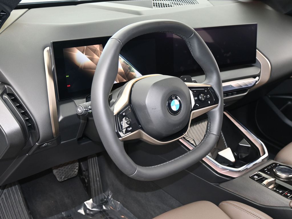 Used 2025 Mineral White Metallic BMW 30 xDrive image 10