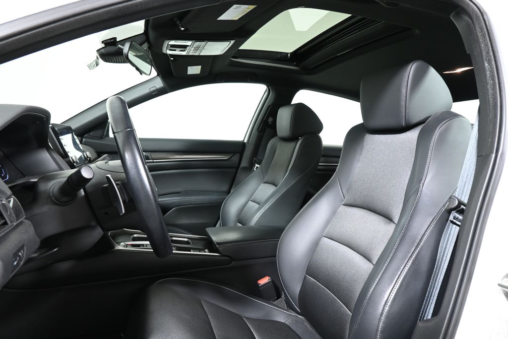 Thumbnail: 2018 Honda Accord - 5