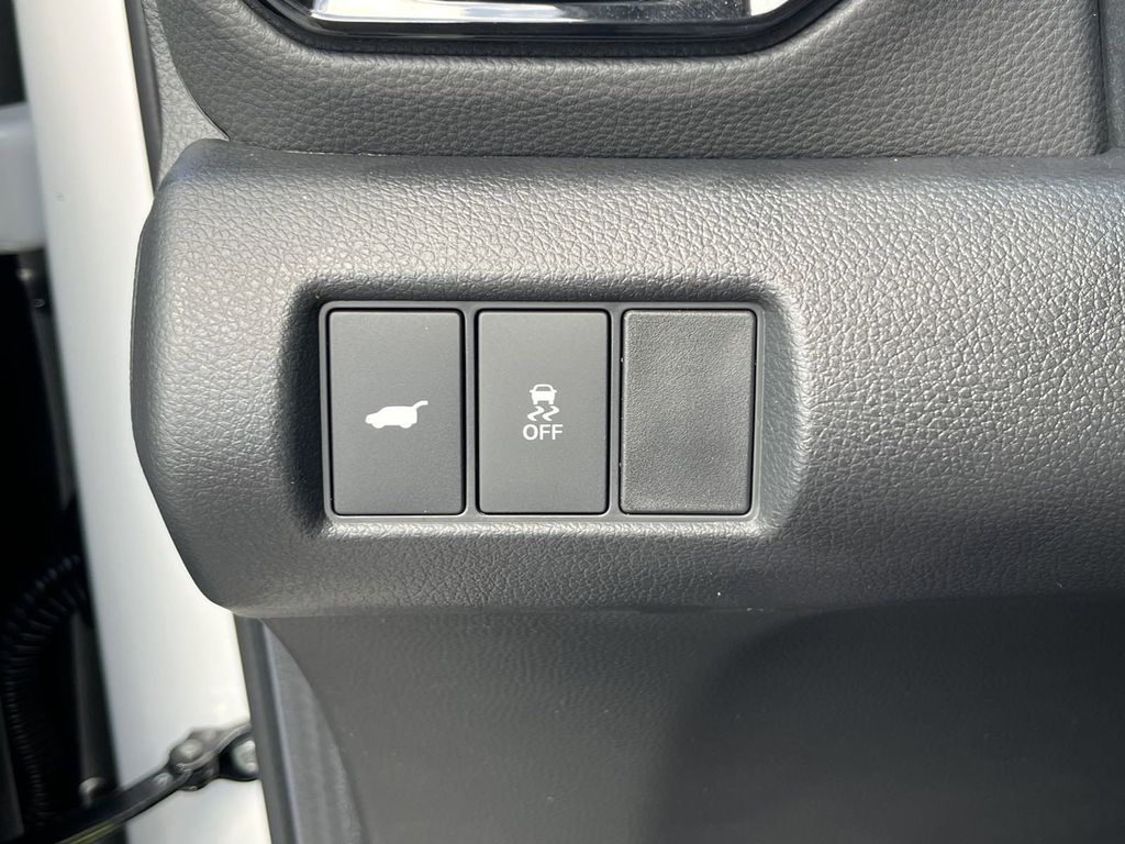 new 2025 Honda Pilot car, priced at $46,349