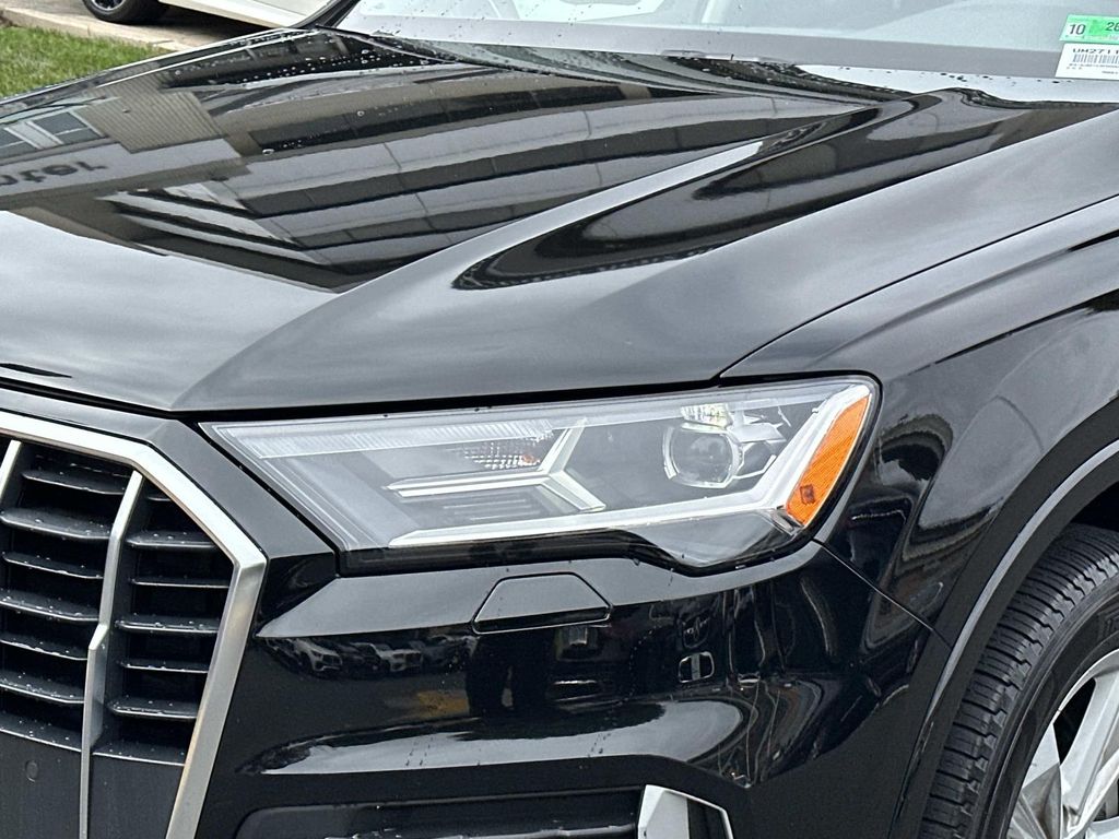 Thumbnail: 2022 Audi Q7 - 2