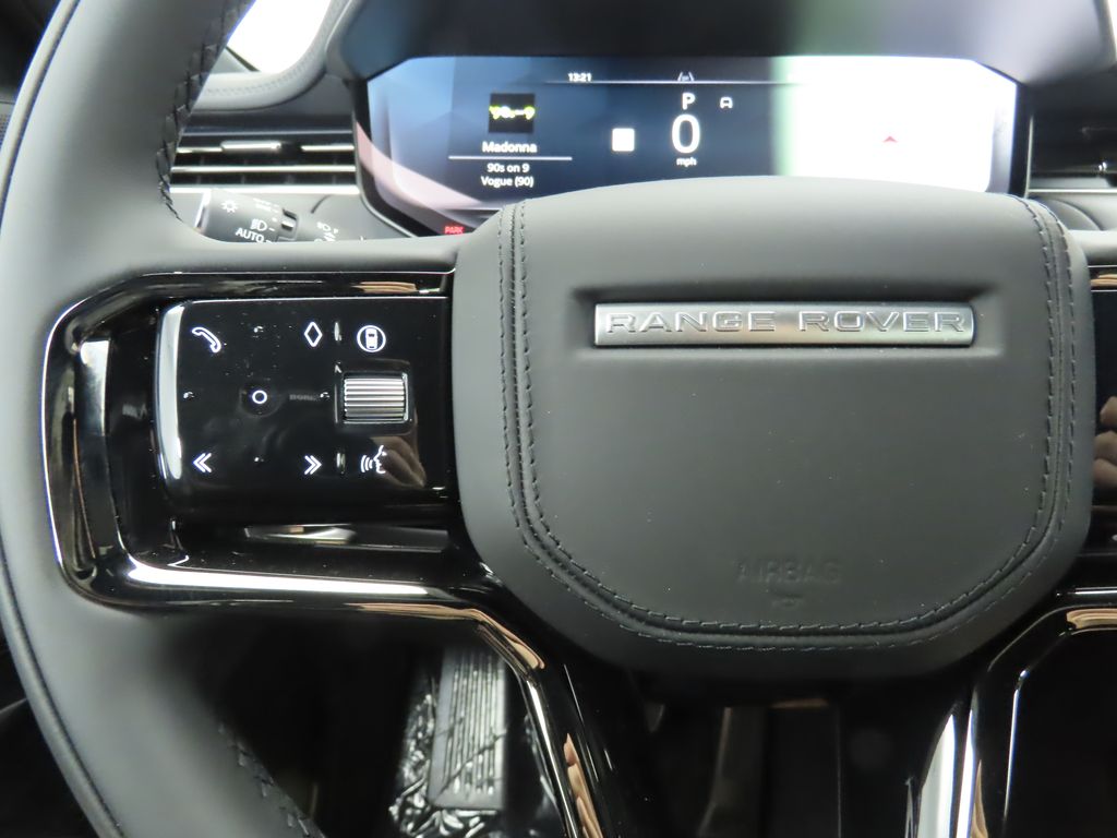 2025 Land Rover Range Rover Sport Dynamic 12