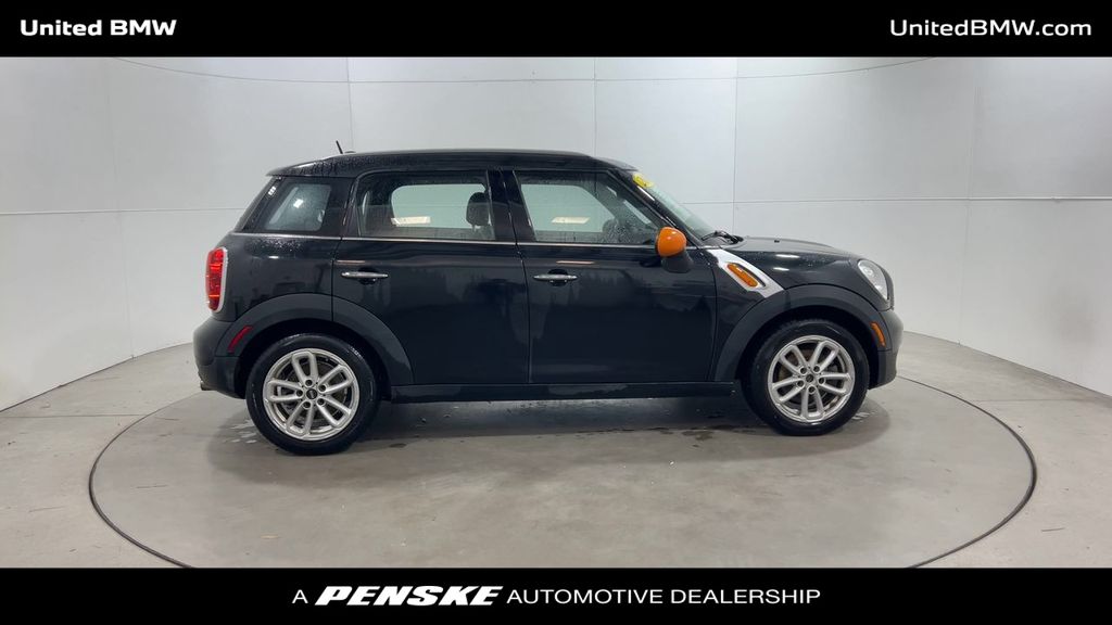 2016 MINI Cooper Countryman Base 9