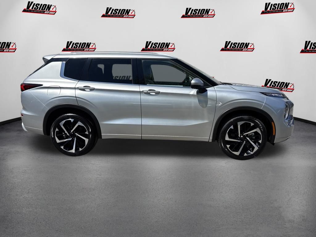 Certified Used 2024 Silver Mitsubishi SEL image 6