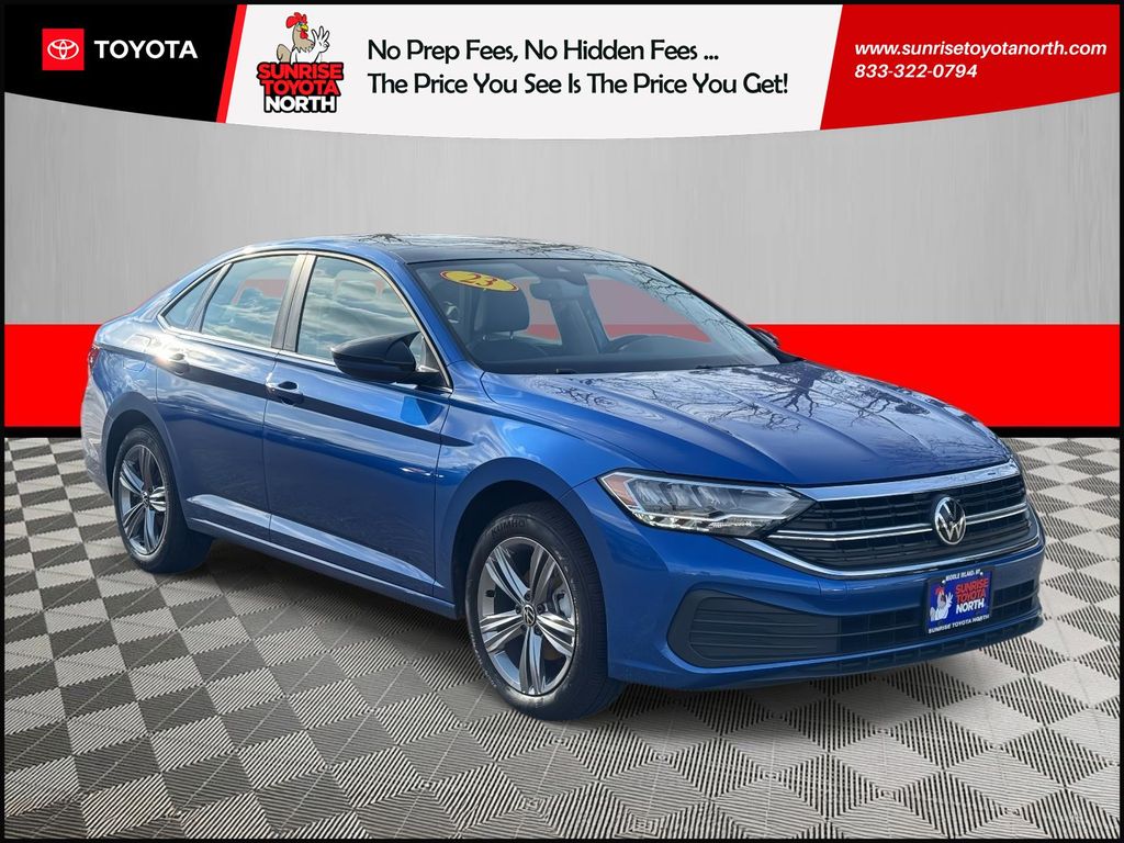 2023 Volkswagen Jetta SE's photo