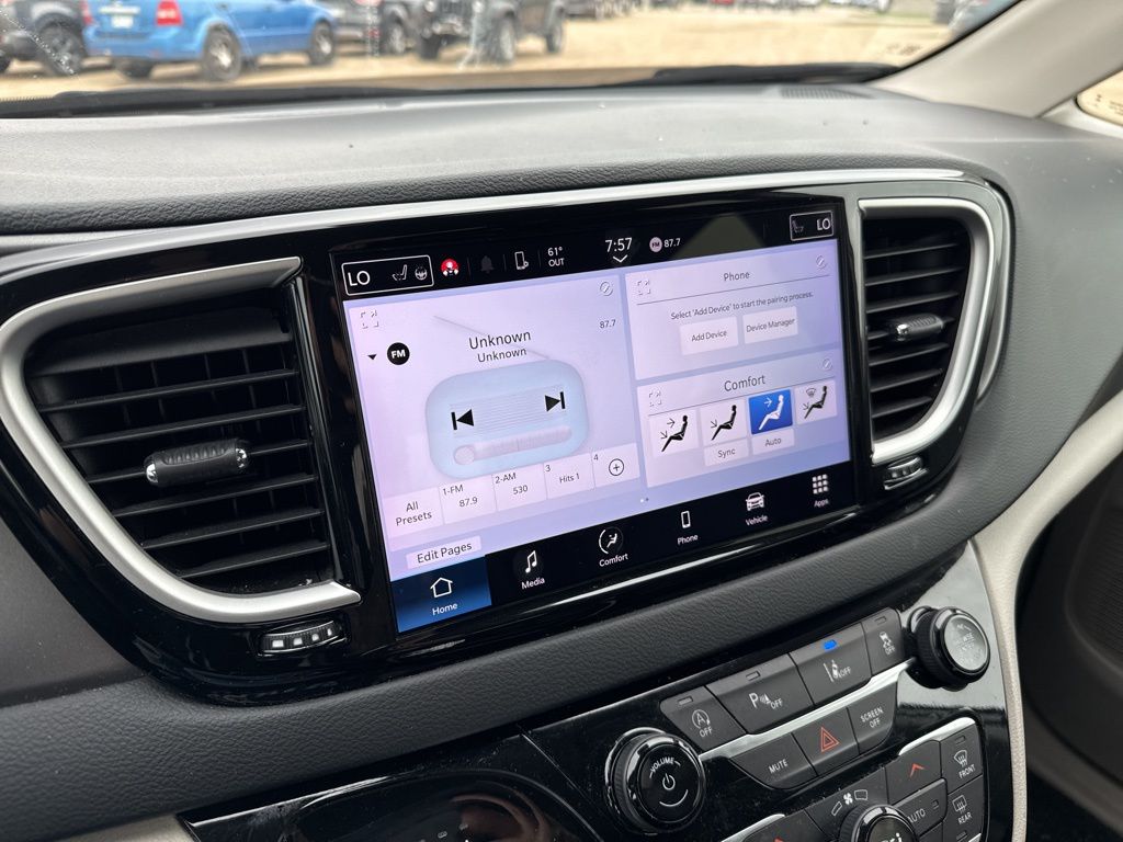 2023 Chrysler Pacifica