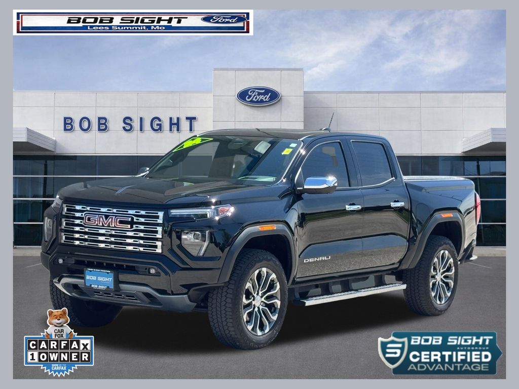 Onyx Black 2024 GMC Canyon Denali Crew Cab 4WD Pickup Truck Four-Wheel Drive 8-Speed Automatic