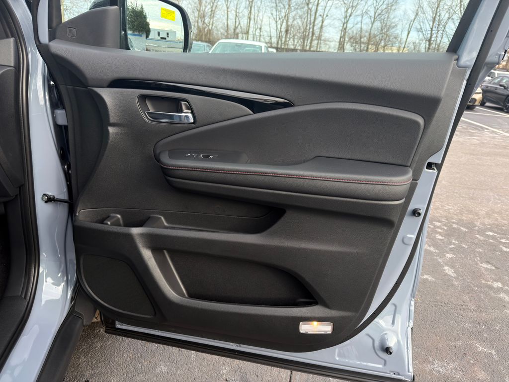 Thumbnail: 2026 Honda Ridgeline - 26