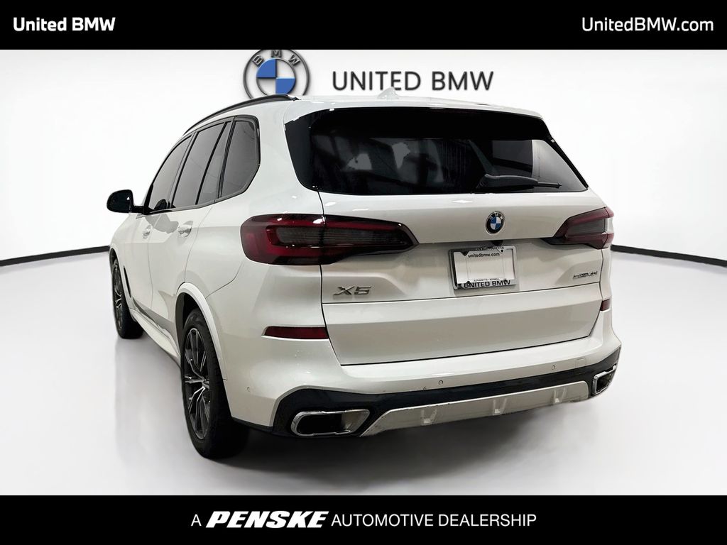 Thumbnail: 2023 BMW X5 - 7