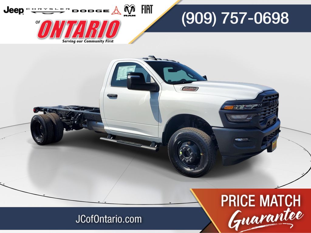 Bright White Clearcoat 2026 RAM 3500 Chassis Pickup Truck 4X2 8-Speed Automatic