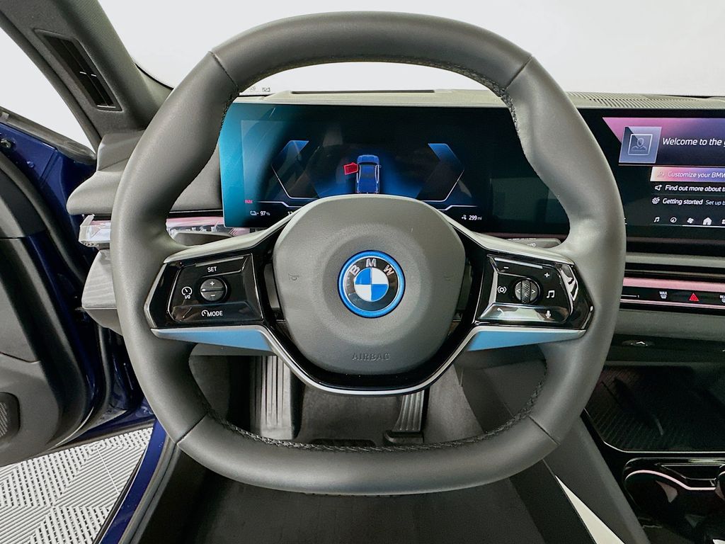 Thumbnail: 2026 BMW i5 - 11