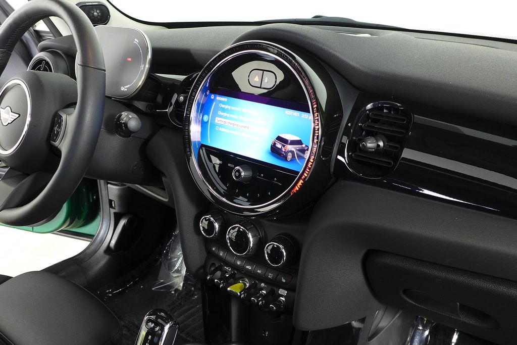 2024 MINI Cooper SE 15