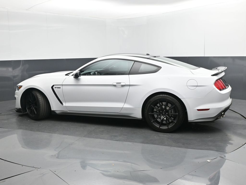 2017 Ford Shelby GT350 