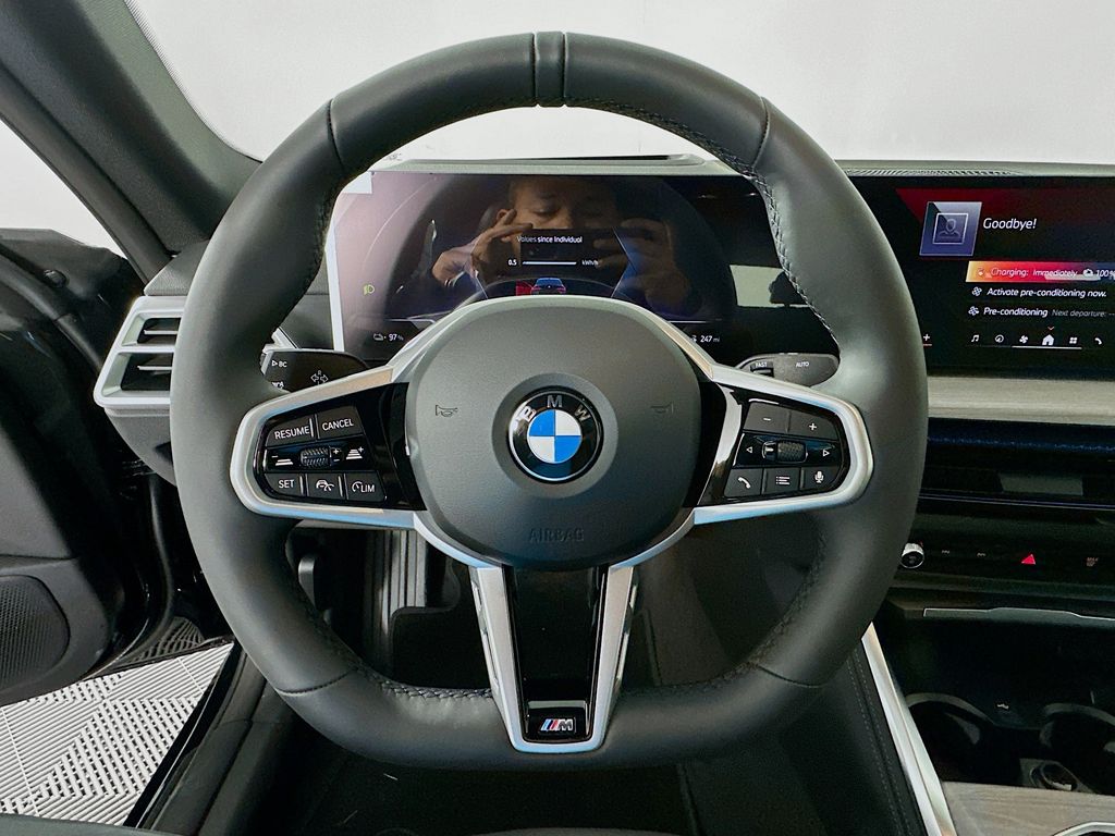 Thumbnail: 2026 BMW i4 - 10