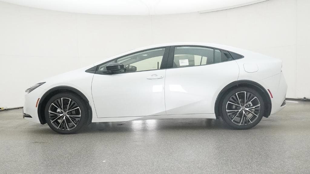 Thumbnail: 2025 Toyota Prius - 27