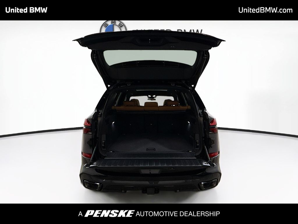 Thumbnail: 2026 BMW X5 - 14