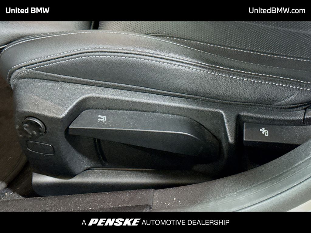 Thumbnail: 2022 BMW 4 Series - 4