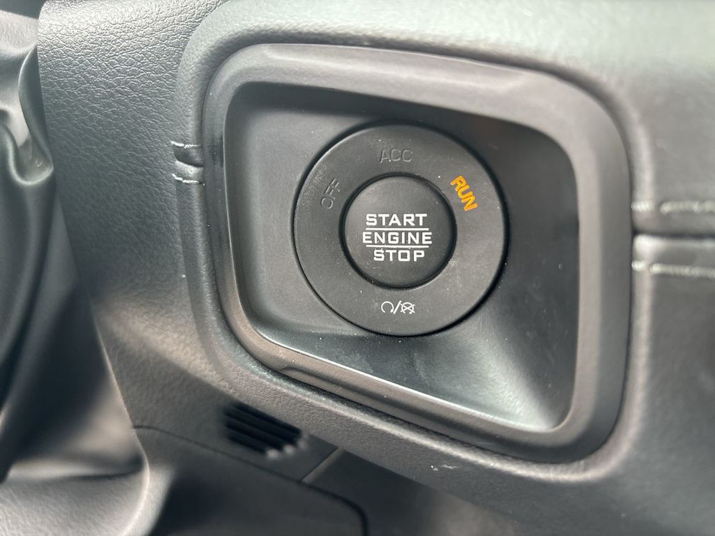 Used 2024 Jeep Wrangler SUV