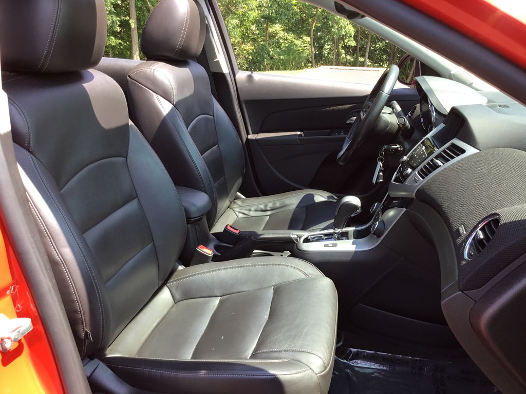 Thumbnail: 2014 Chevrolet Cruze - 10