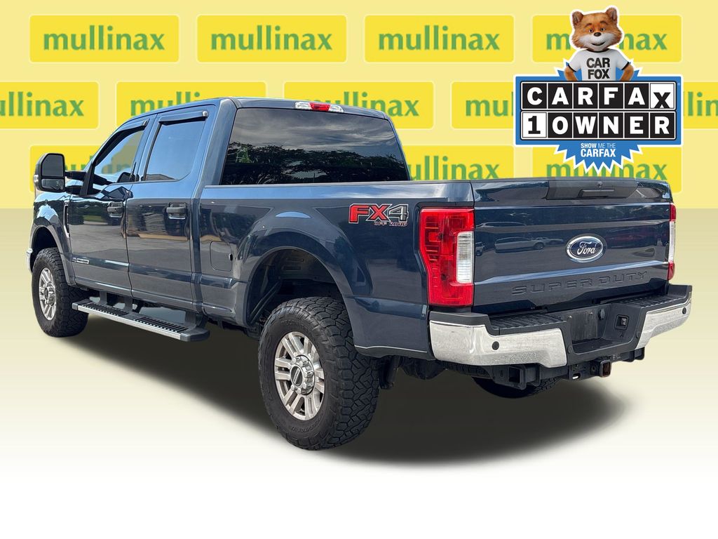 Used 2019 Blue Ford XLT image 9