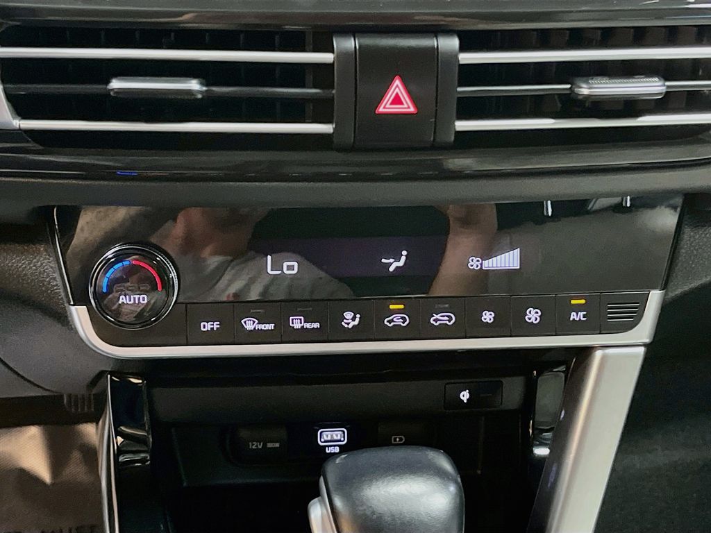 Used 2021 Steel Gray Kia SX image 16