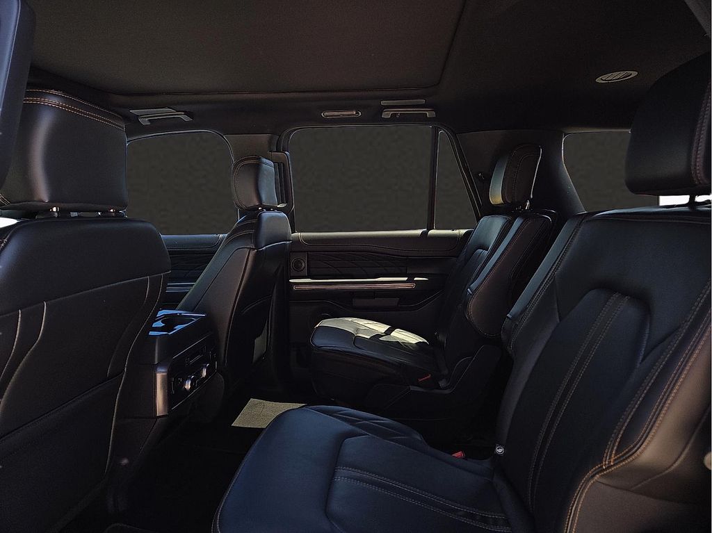 Used 2022 Ford Expedition Max Platinum For Sale in Farmington, AR