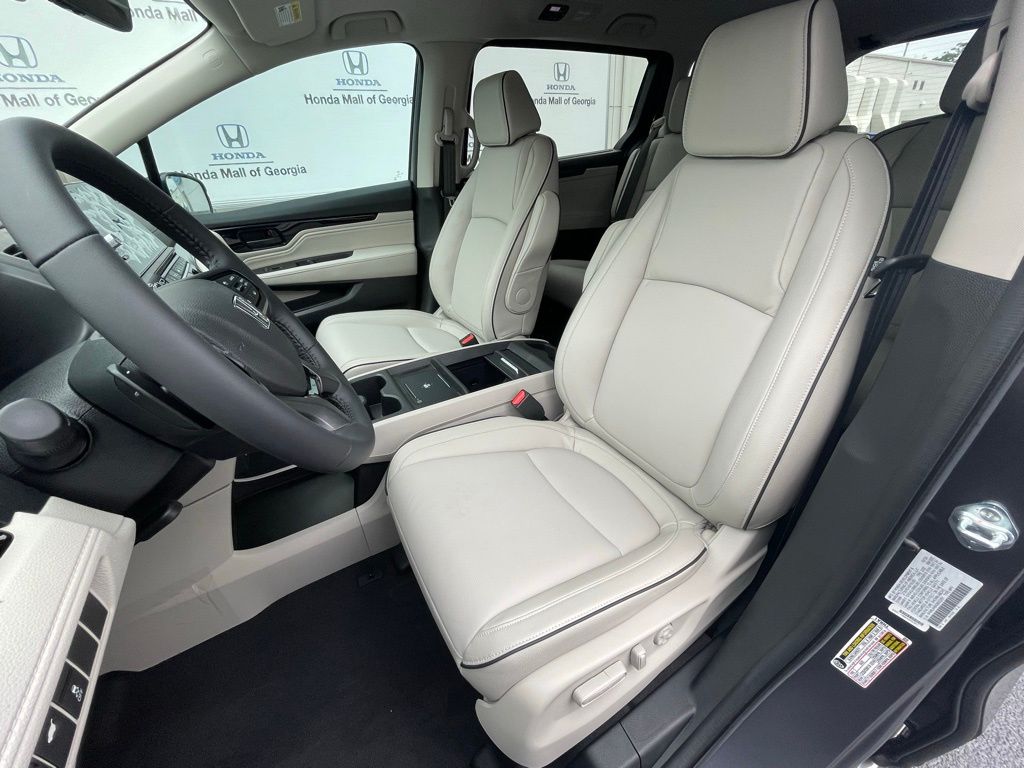 Thumbnail: 2026 Honda Odyssey - 29